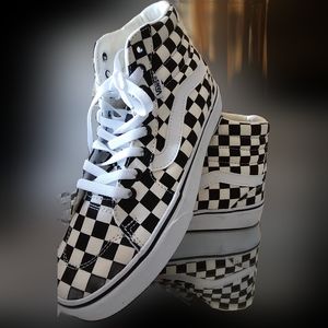 BN Hightop Checker Vans